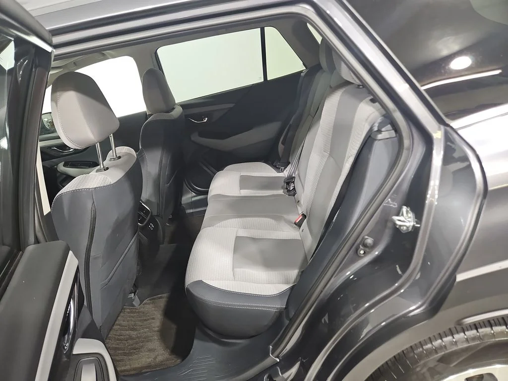 Certified Used 2025 Gray Subaru Premium image 27