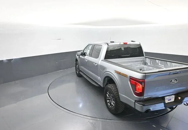 New 2026 Iconic Silver Metallic Ford Tremor® image 27