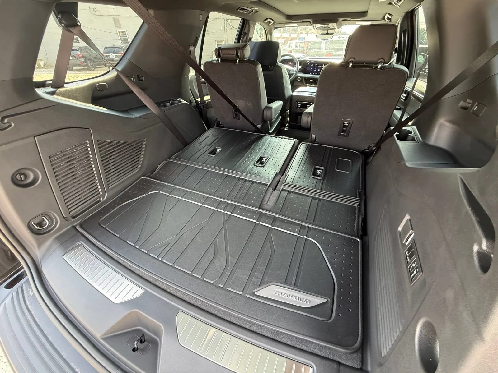 2026 Chevrolet Tahoe Z71 - Photo 44