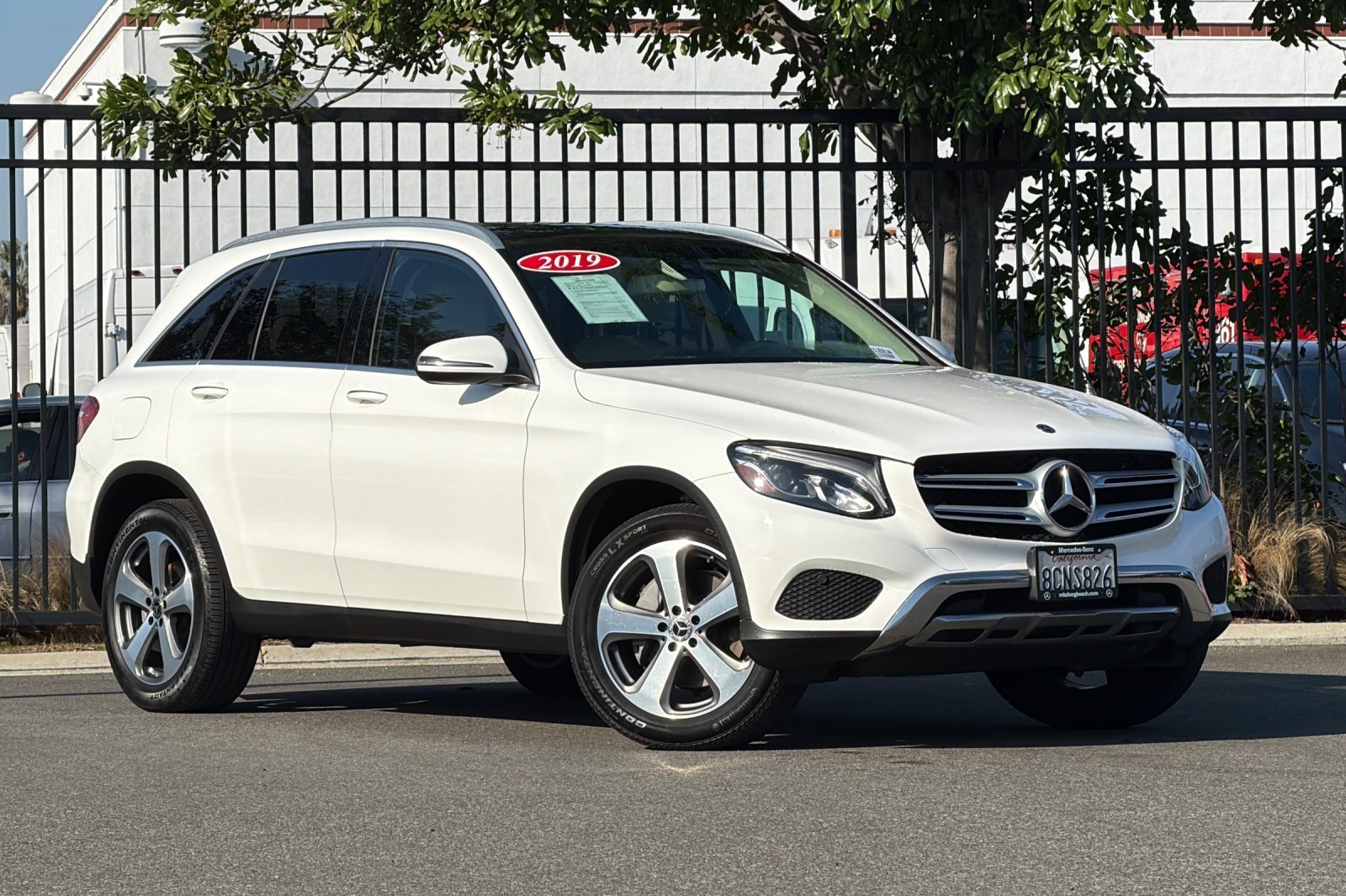 Used 2019 Mercedes-Benz GLC GLC300 with VIN WDC0G4JB1KF504957 for sale in Signal Hill, CA