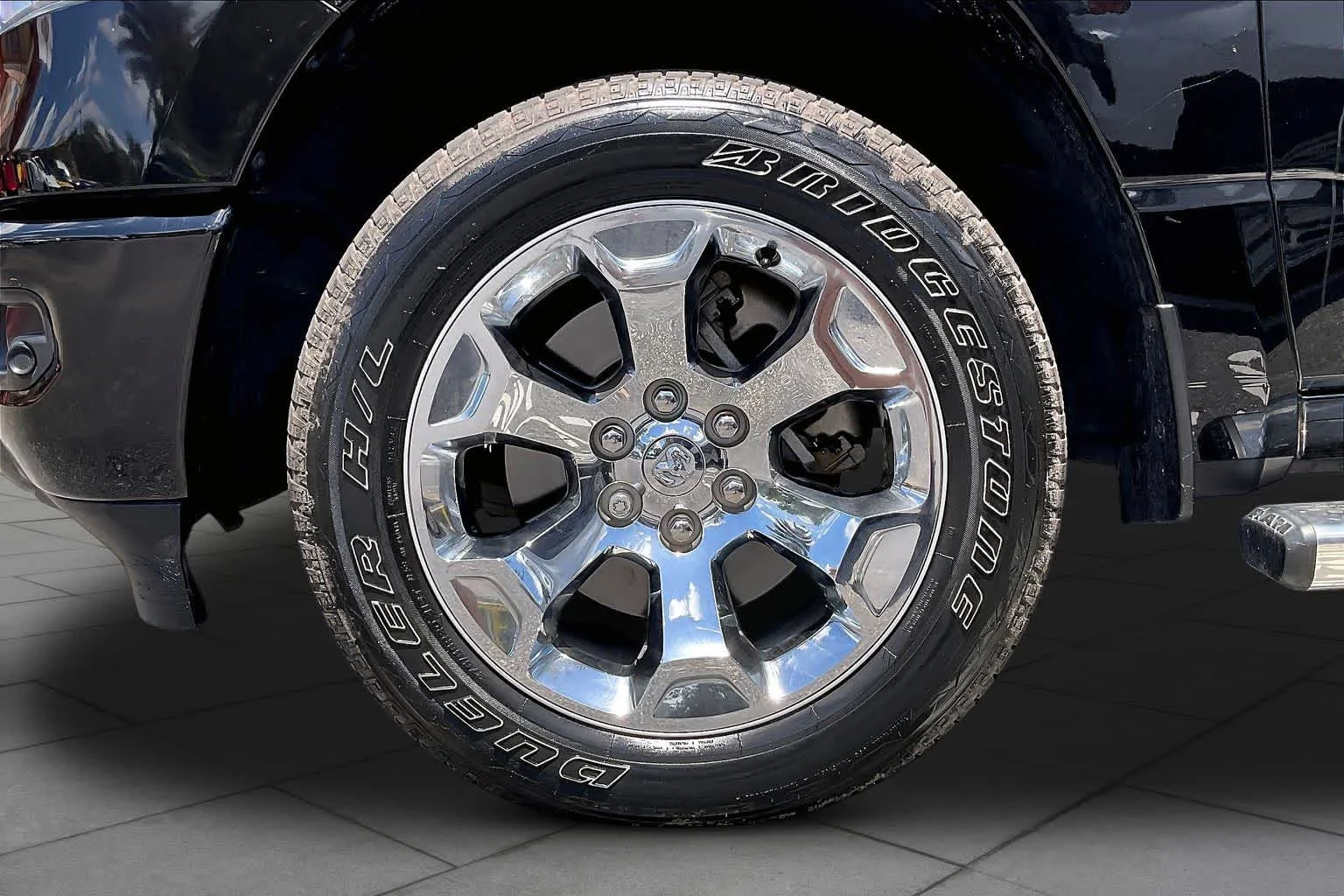 Used 2022 Diamond Black Crystal Pearlcoat Ram Big Horn image 10