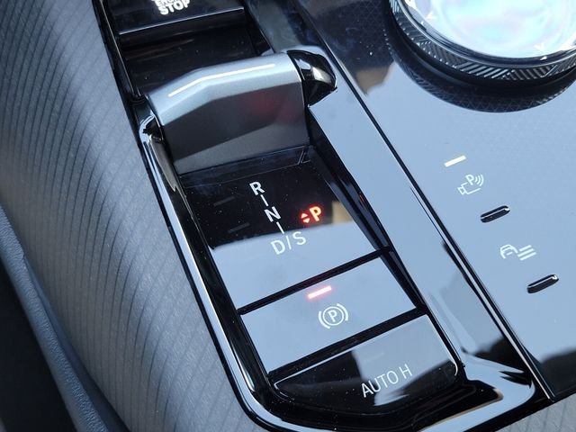 New 2026 Blue BMW 30 xDrive image 28