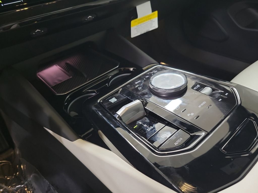 2026 BMW 5 Series 530i - Photo 19