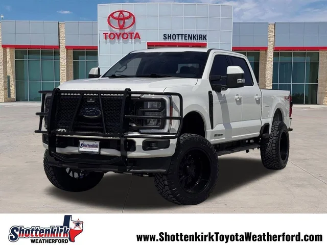 2023 Ford F-250SD Lariat