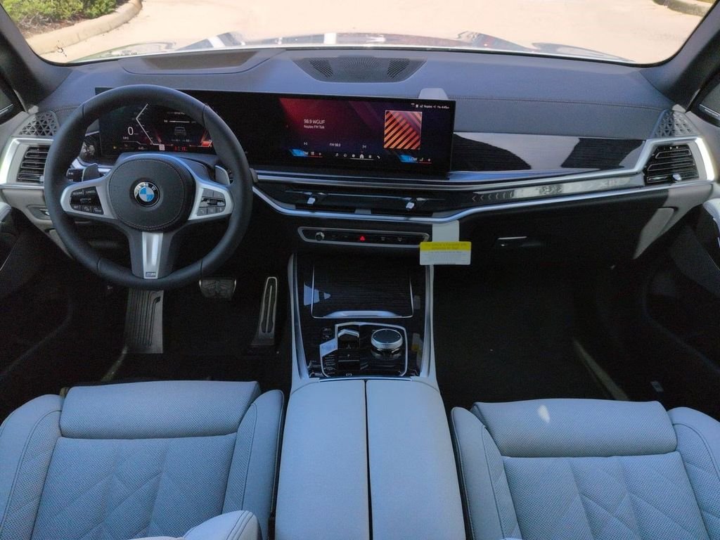 New 2026 Brooklyn Grey Metallic BMW xDrive40i image 15