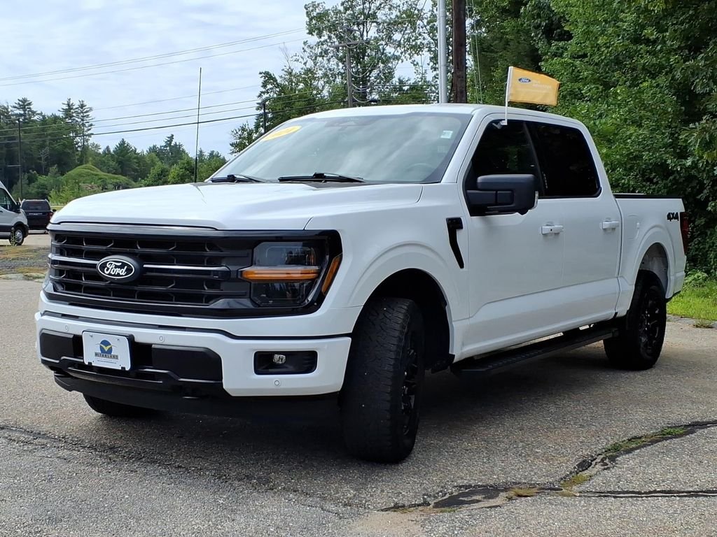 Certified Used 2024 Oxford White Ford XLT image 7