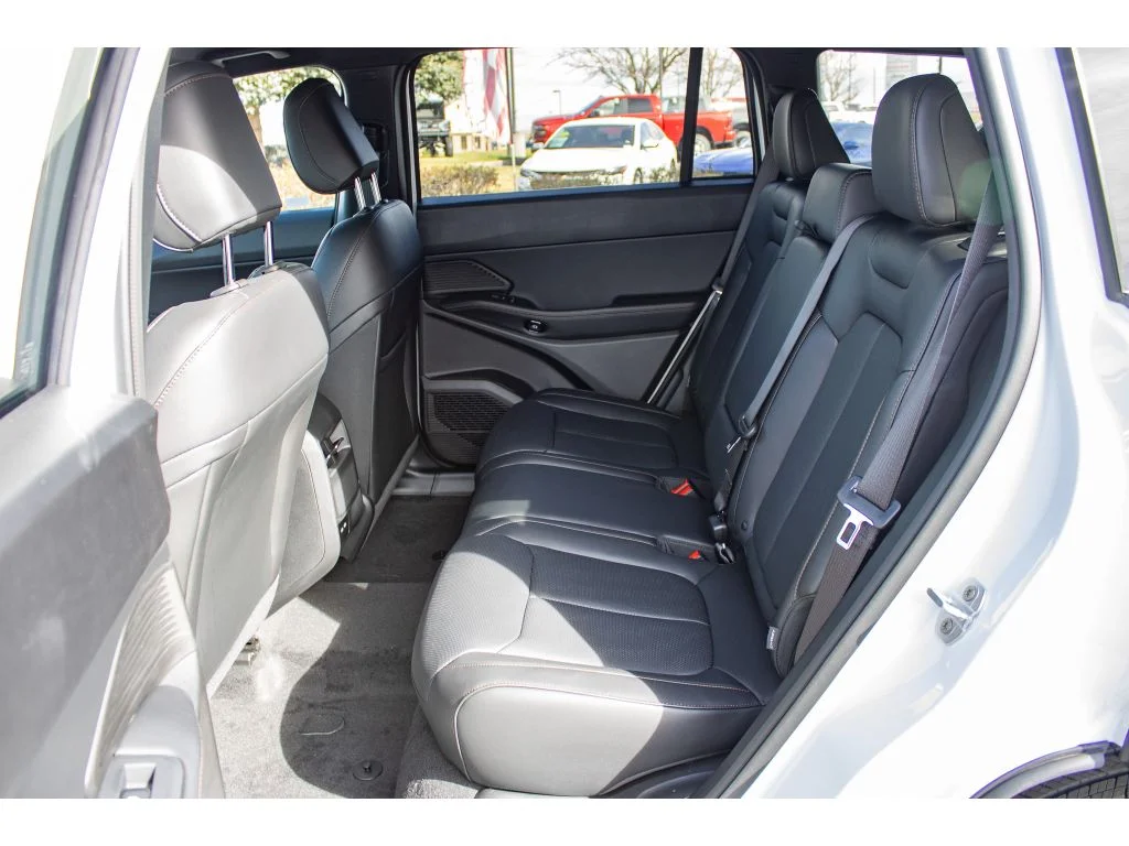 New 2026 Bright White Clearcoat Jeep Laredo image 37
