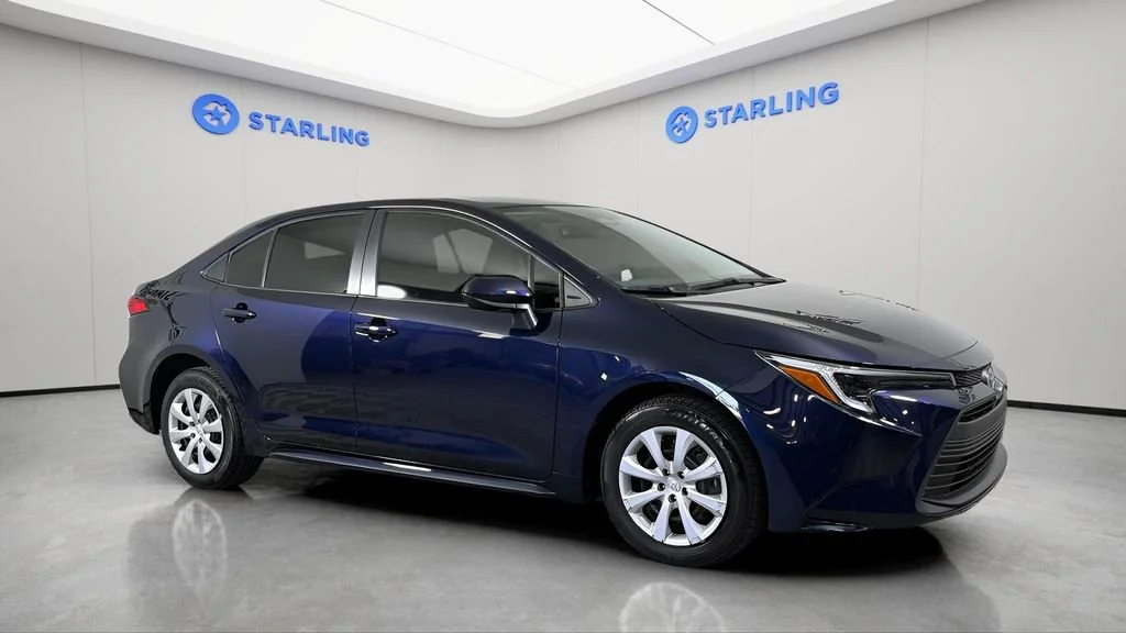 Used 2025 Blue Toyota Hybrid LE image 13