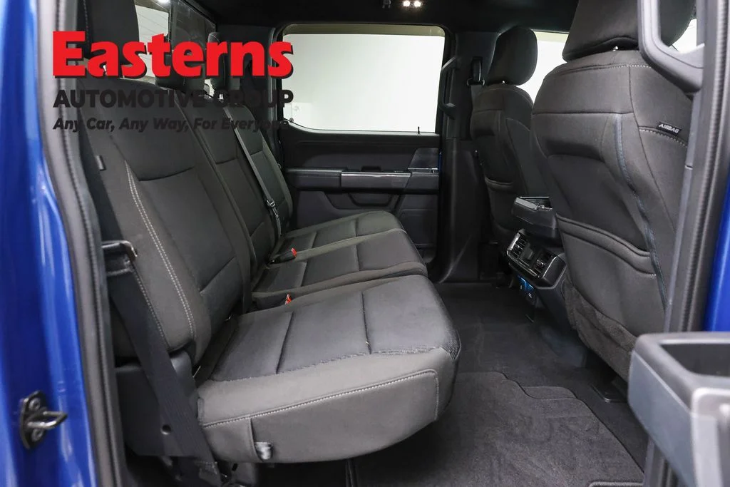 Used 2023 Blue Ford XLT image 25