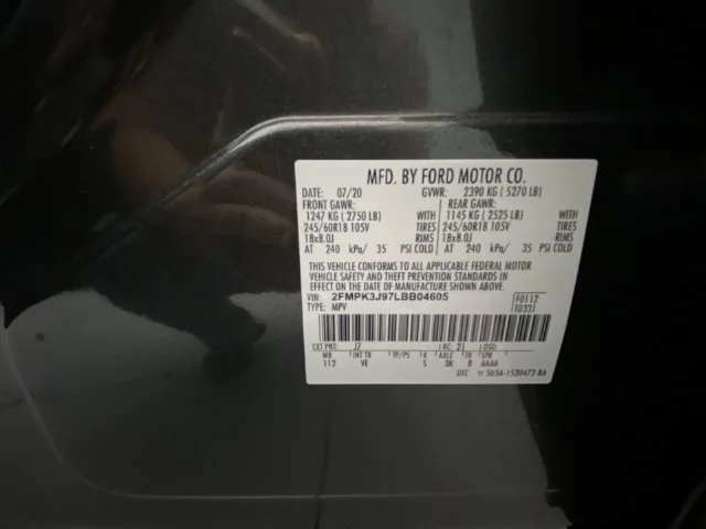 Used 2020 Gray Ford SEL image 27