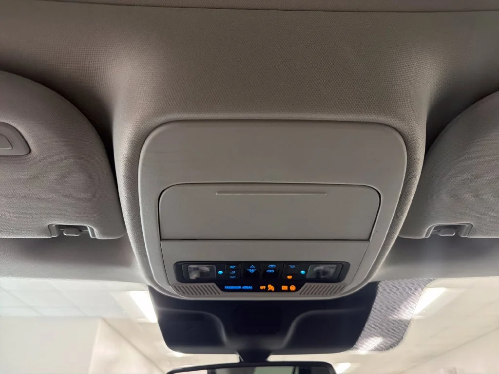 Used 2025 White Ford Platinum image 20