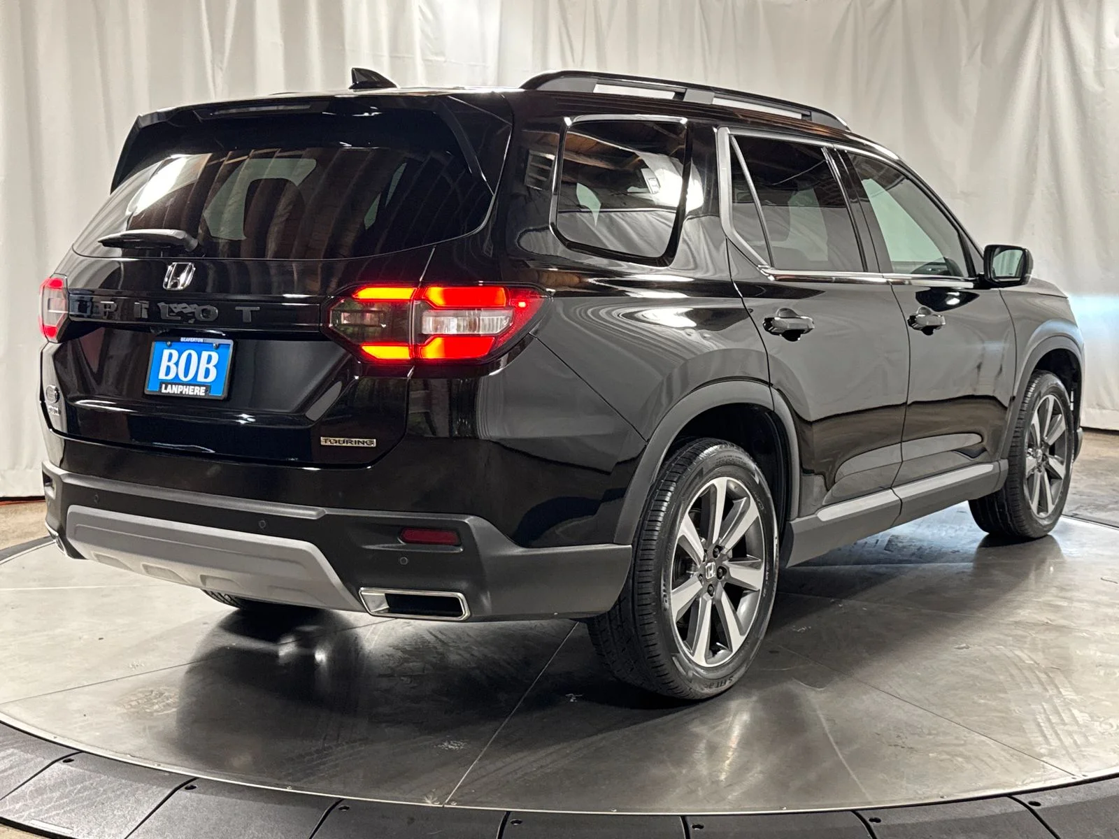 Certified Used 2023 Crystal Black Pearl Honda Touring image 10