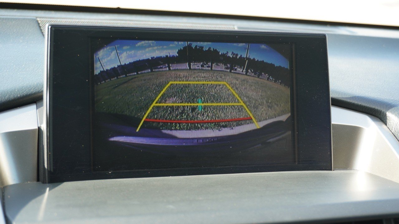 Used 2015 Gray Lexus  image 12
