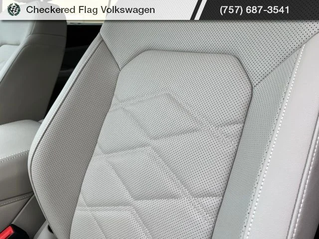 New 2026 Silver Volkswagen 2.0T SE w/Technology image 30