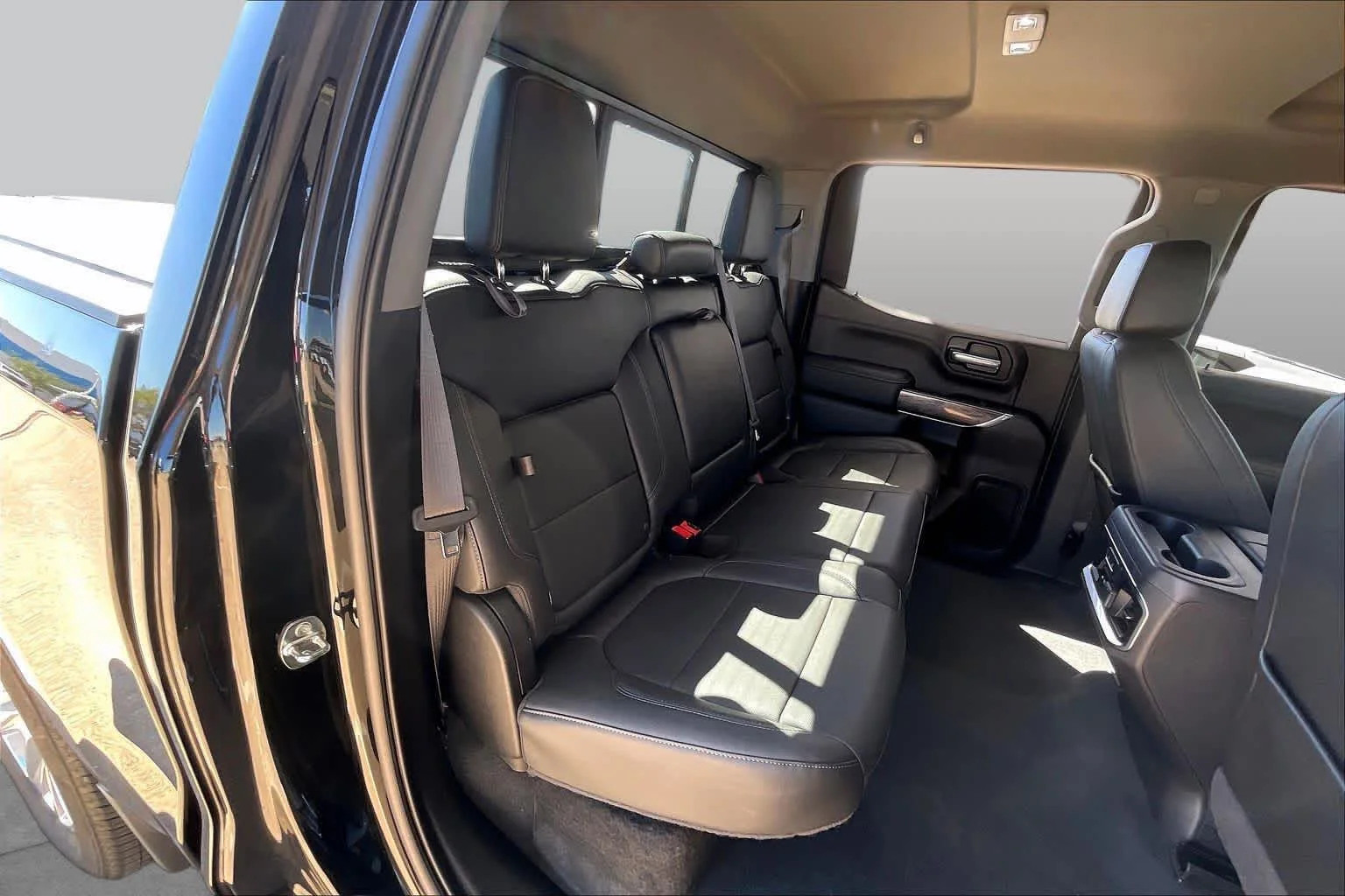 Used 2021 Black Chevrolet LTZ image 18