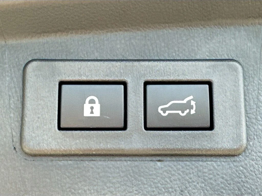 Used 2025 Black Subaru Limited image 33