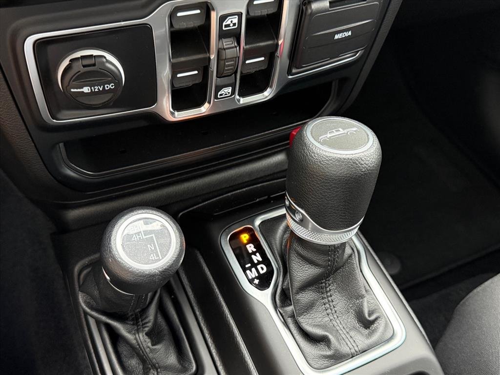 Used 2023 Bright White Clear Coat Jeep Sport S image 15
