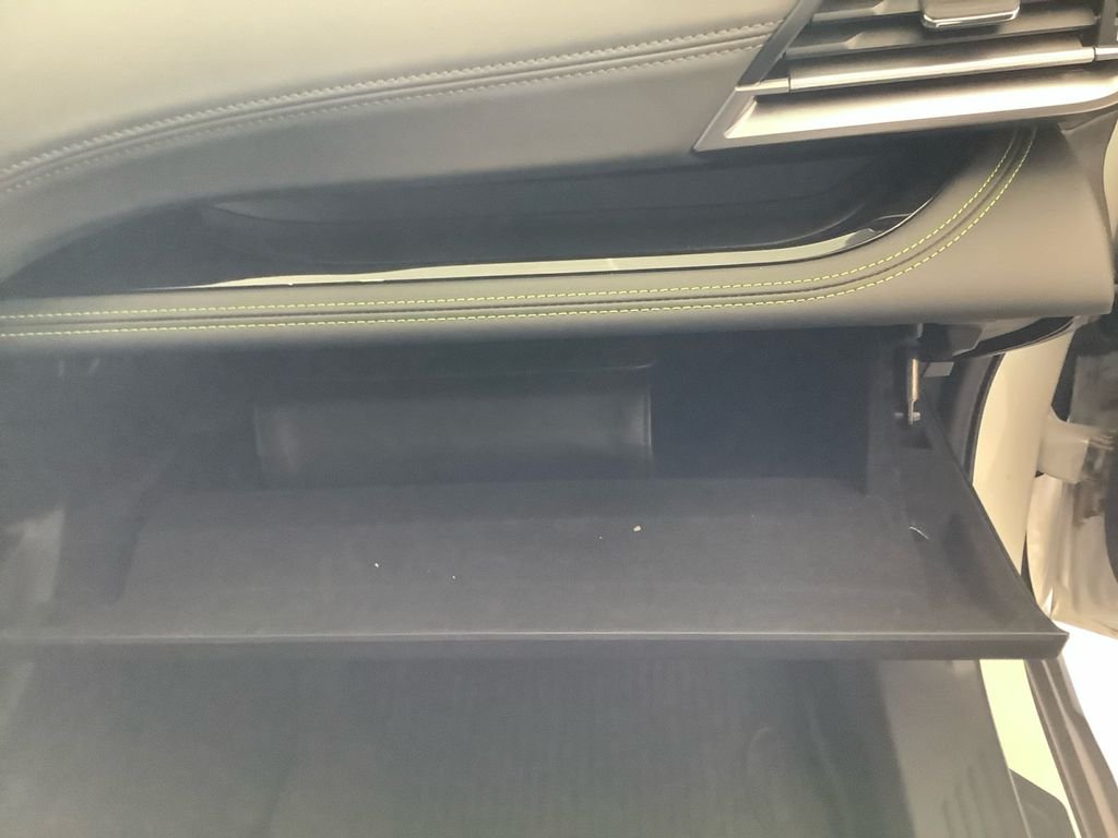 Used 2025 White Subaru Onyx Edition XT image 24
