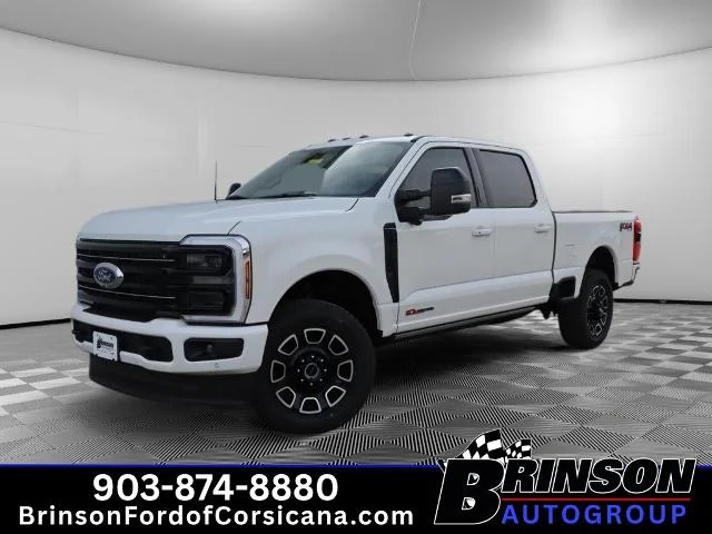 New 2026 Star White Metallic Tri-Coat Ford F-250® Platinum® image 25
