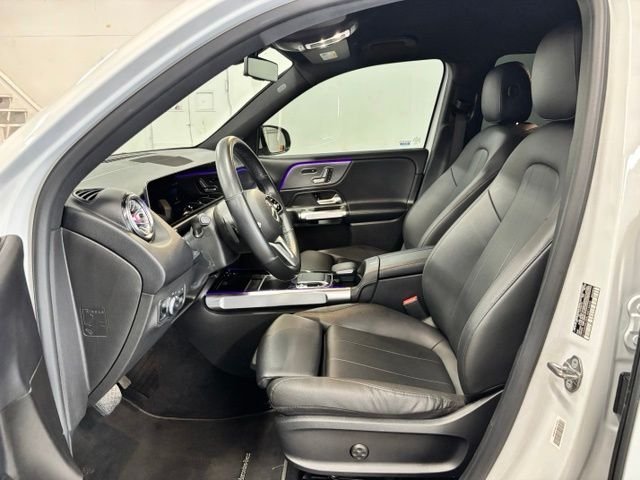 Used 2020  Mercedes-Benz GLB 250 image 16