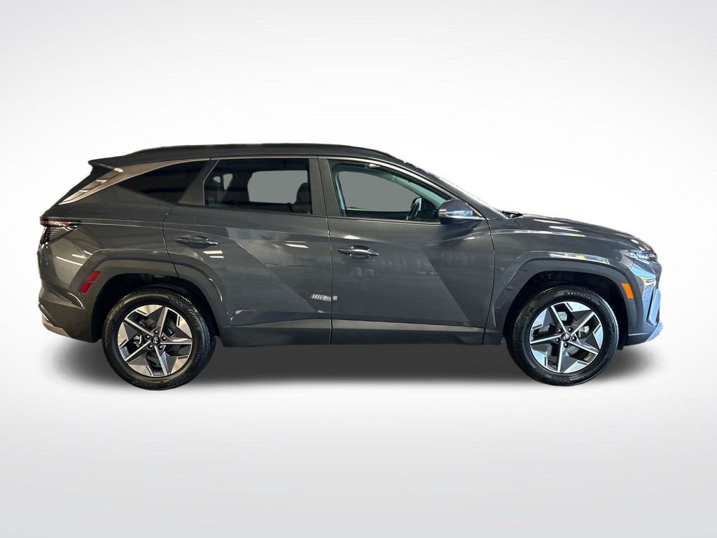 Certified Used 2026 Gray Hyundai SEL Premium image 7