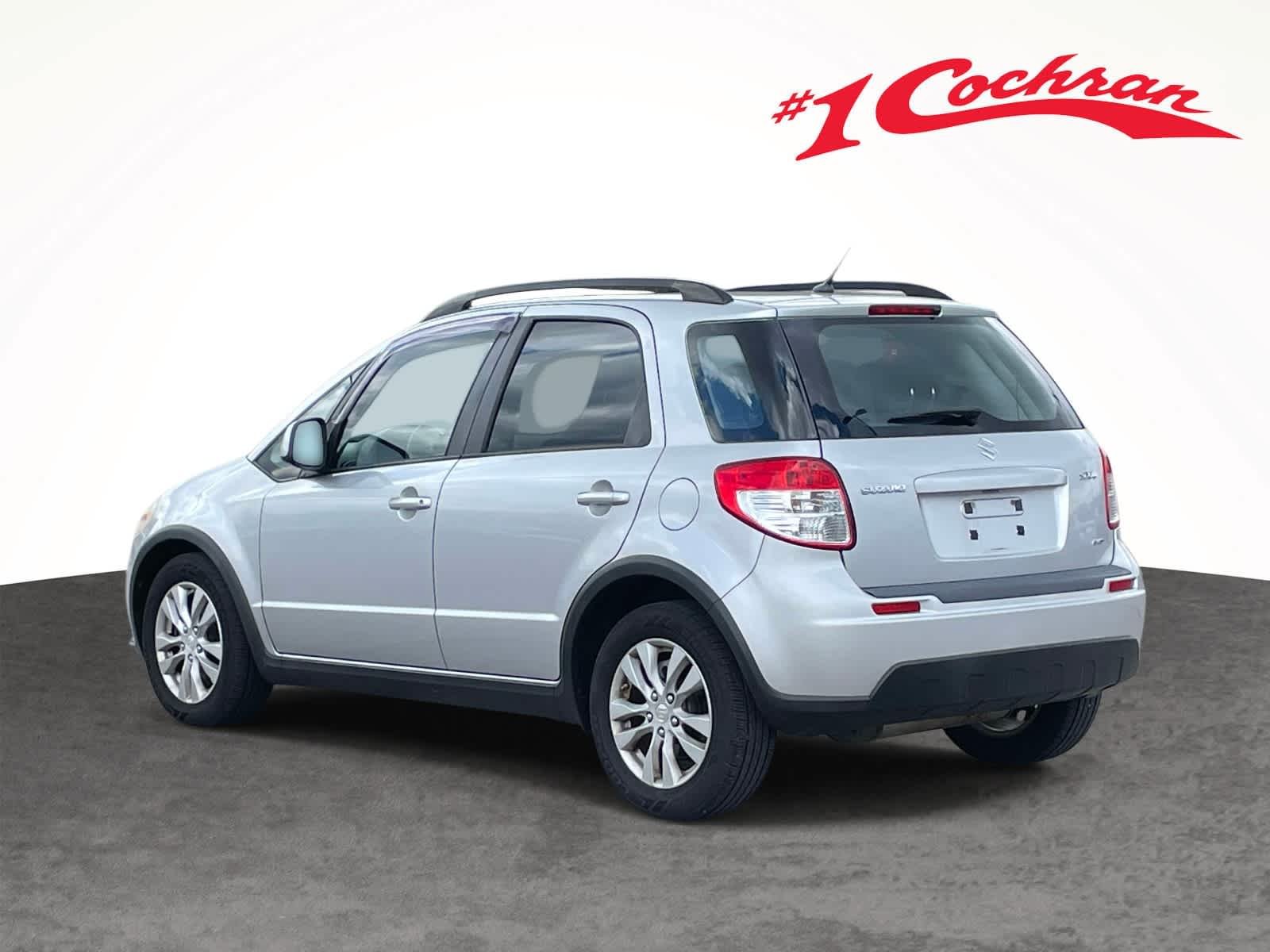 Used 2013 Metallic Star Silver Suzuki Crossover Premium image 9