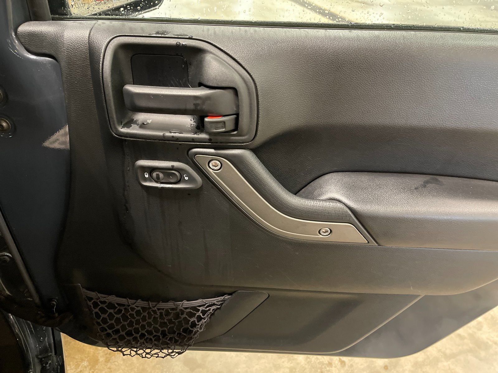 Used 2016 Black Jeep Sport image 19