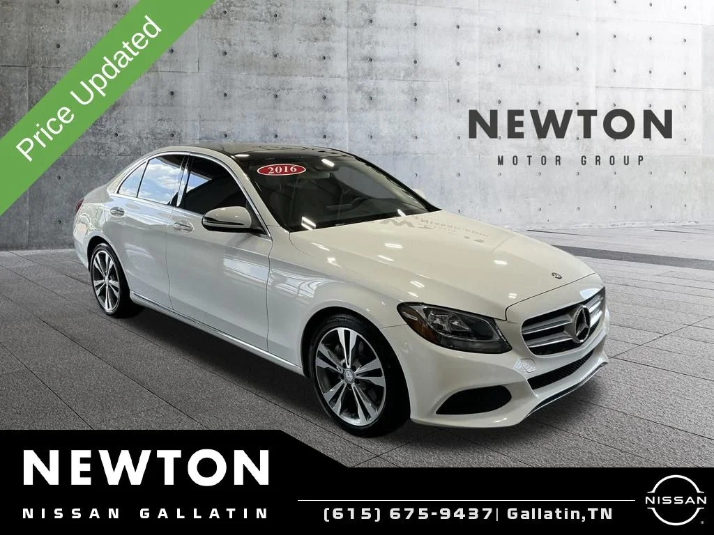 2016 Mercedes-Benz C-Class C300's photo