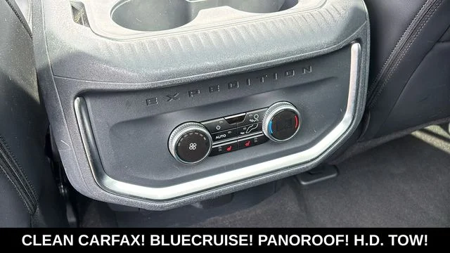 Used 2025 Black Ford Platinum image 8