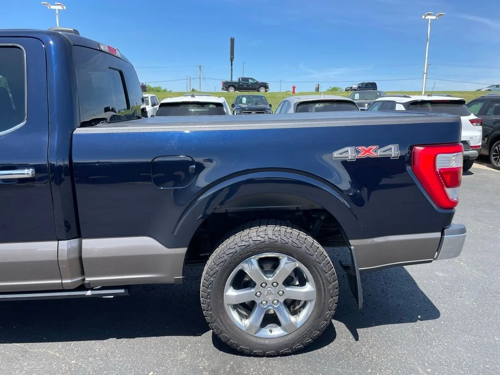 Used 2023 Antimatter Blue Metallic Ford King Ranch image 42