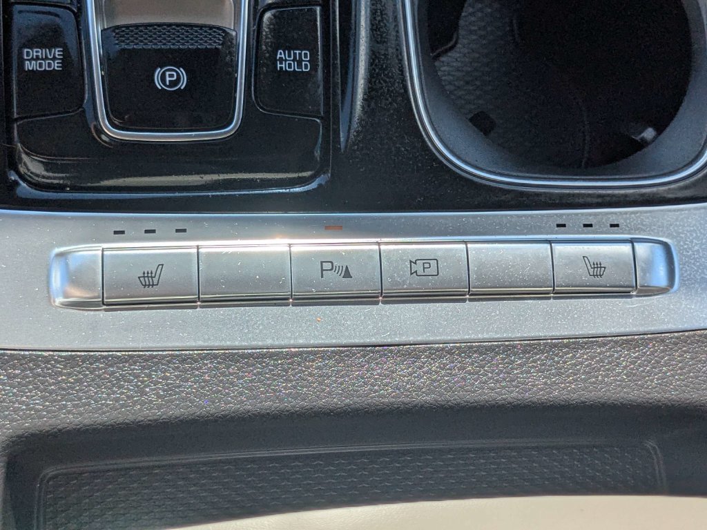 Used 2024 White Kia EX image 30