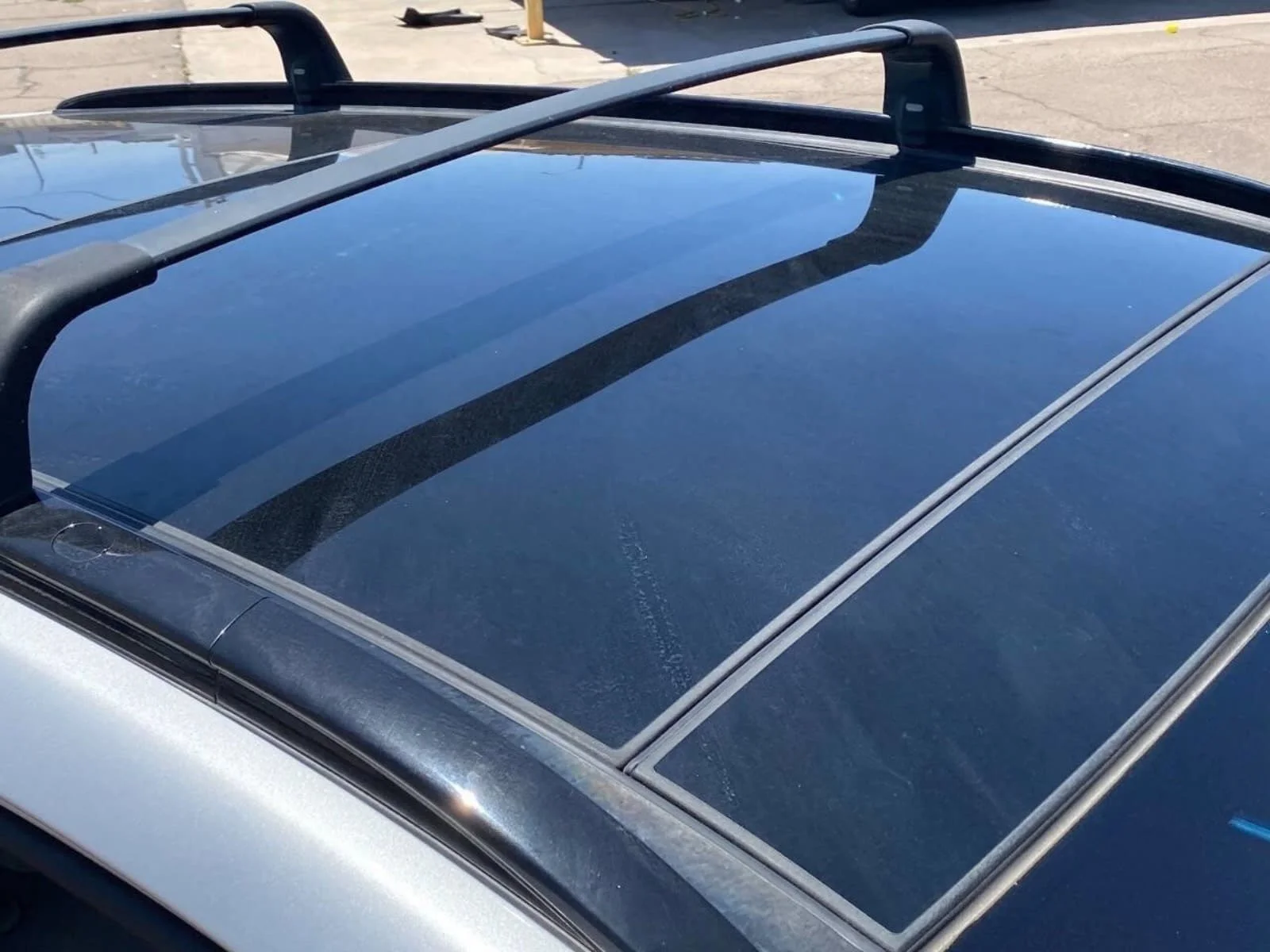 Used 2018 Molten Silver Hyundai Value image 14
