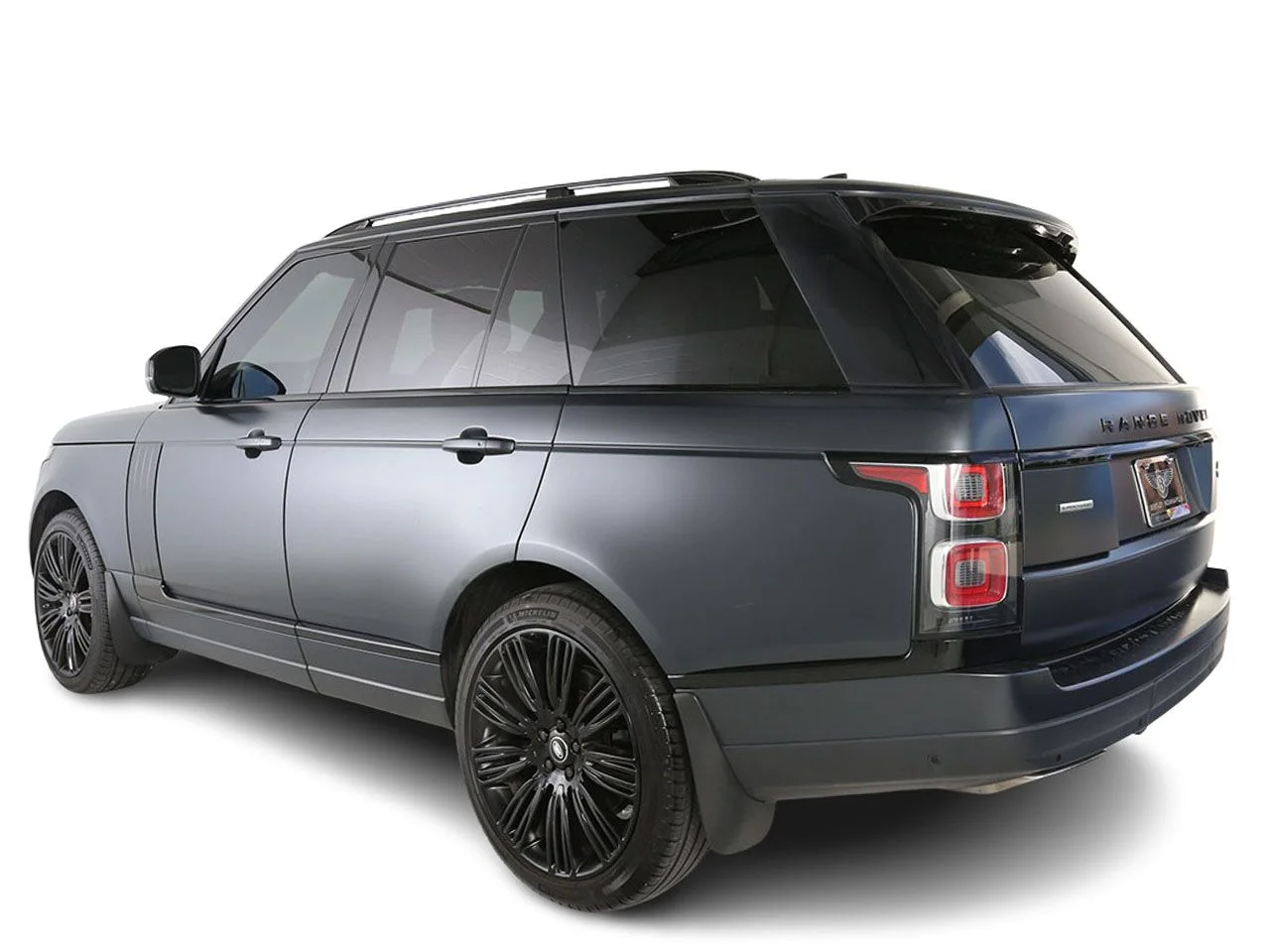 Used 2019  Land Rover 5.0L V8 Supercharged image 11