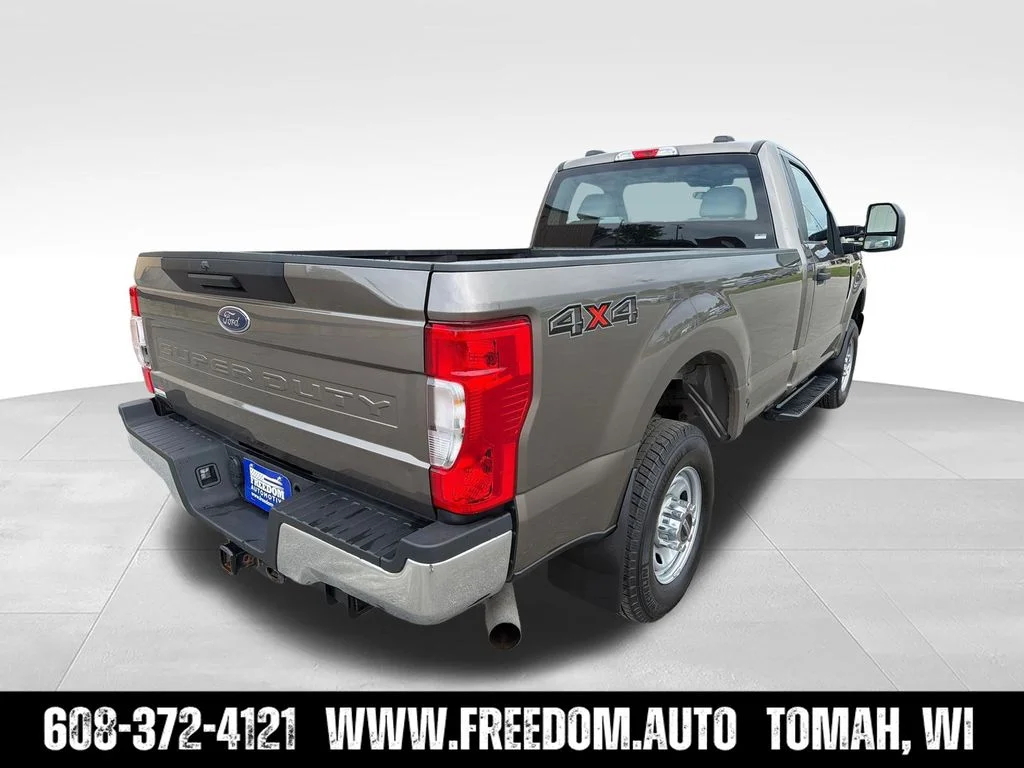 Used 2021 Stone Gray Metallic Ford XL image 5