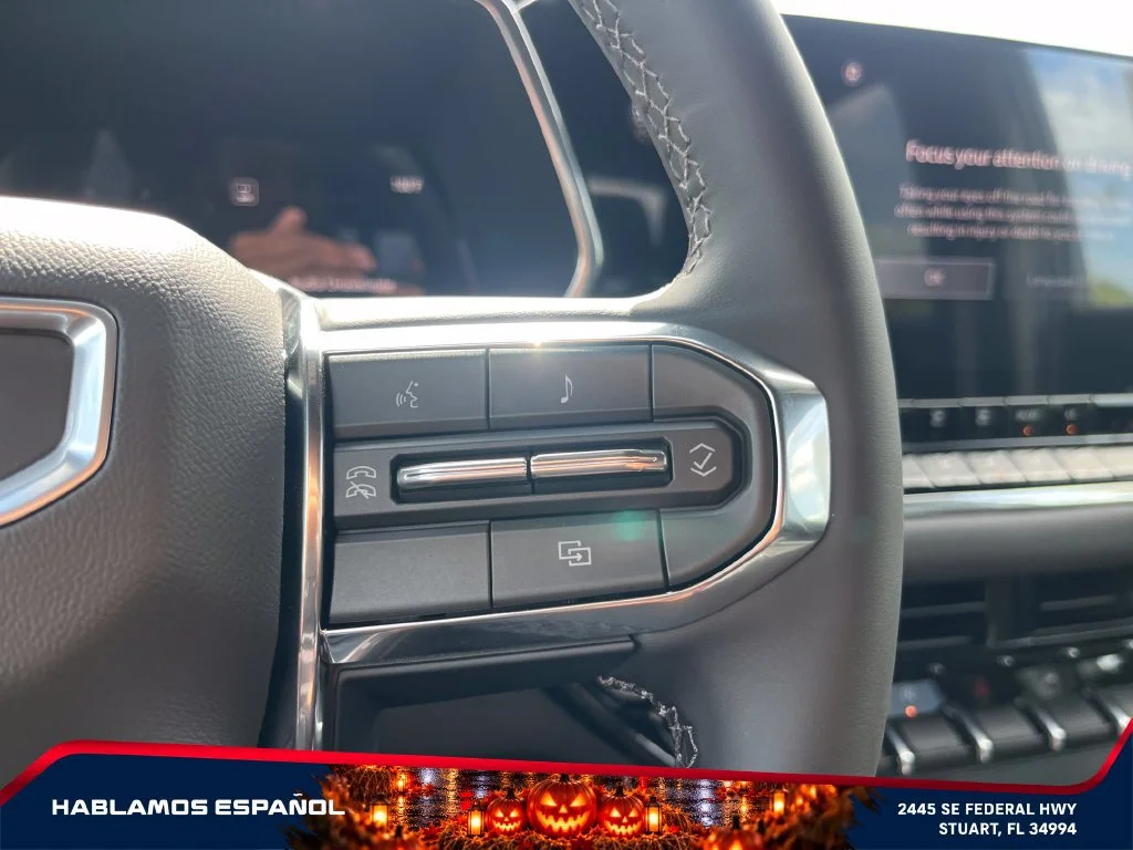 New 2026 Summit White GMC Elevation image 26