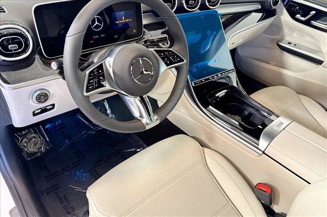 New 2026 Polar White Mercedes-Benz C 300 image 39