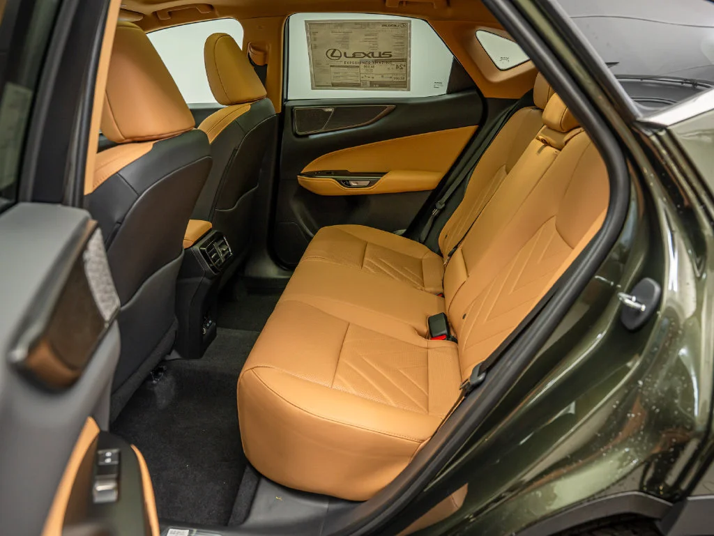 New 2026 Nori Green Pearl Lexus LUXURY AWD image 33