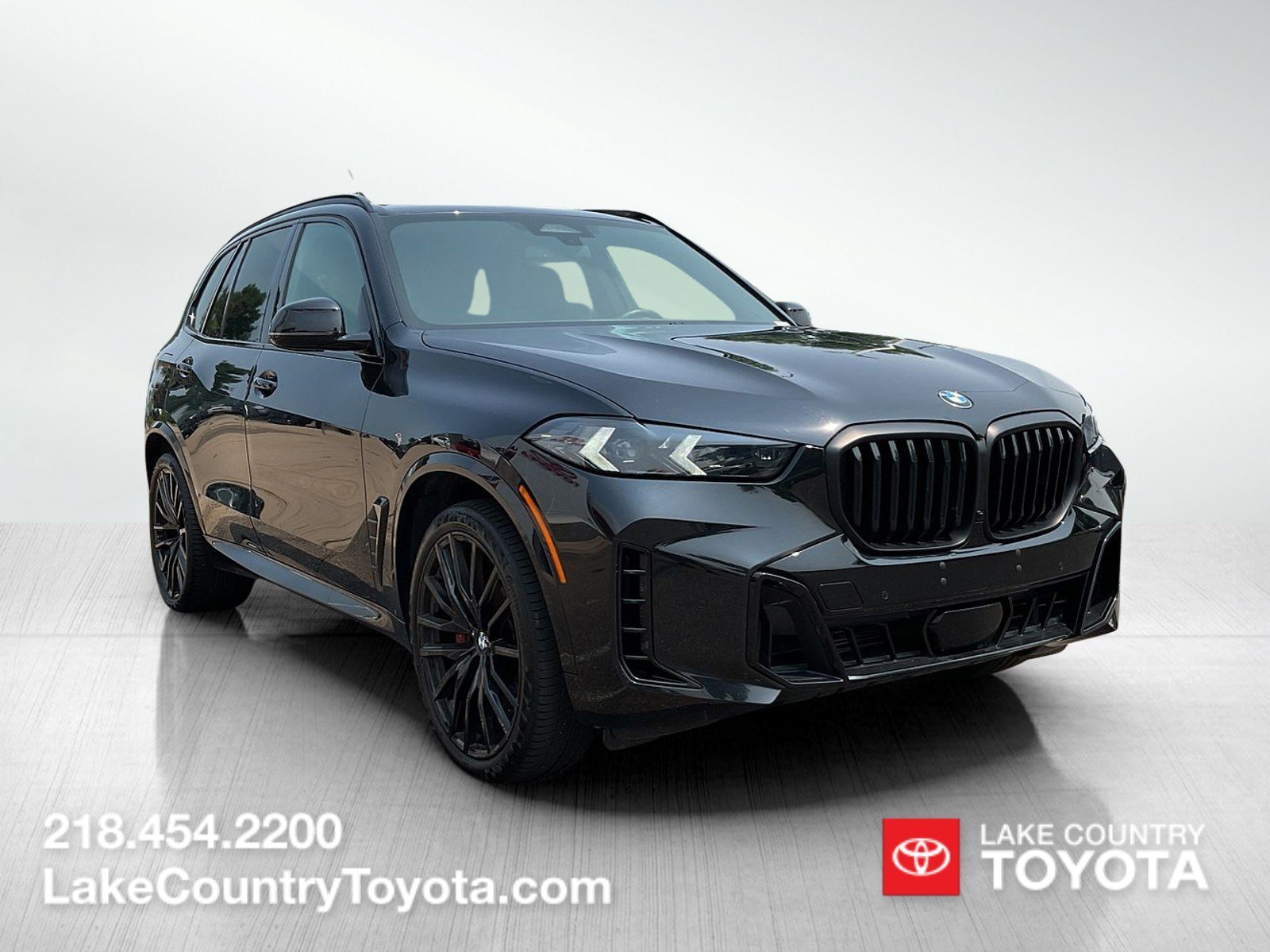 Used 2024 Black BMW xDrive40i image 7