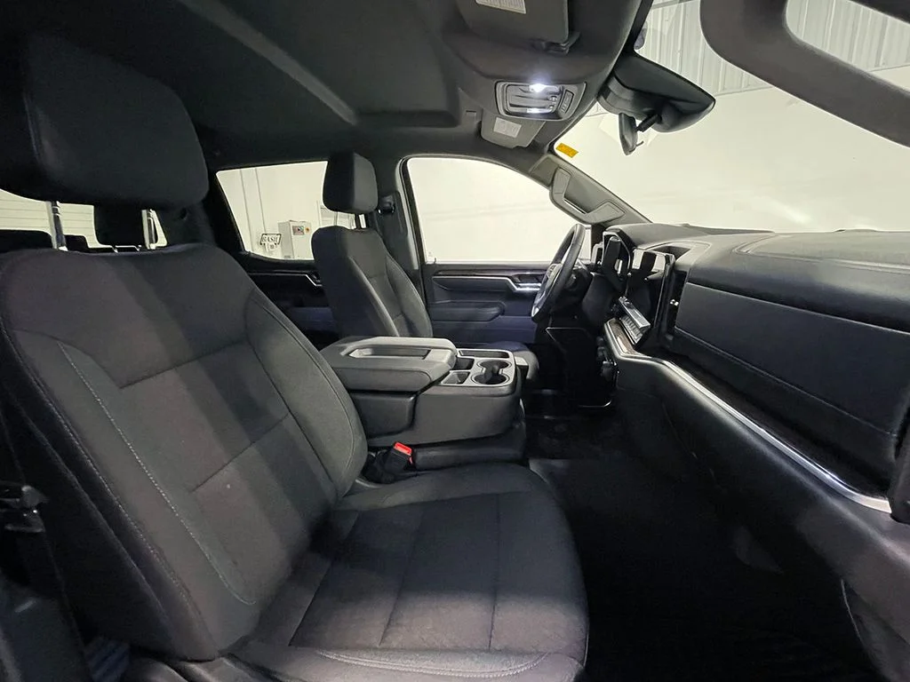 Used 2026 Blue Chevrolet LT image 25