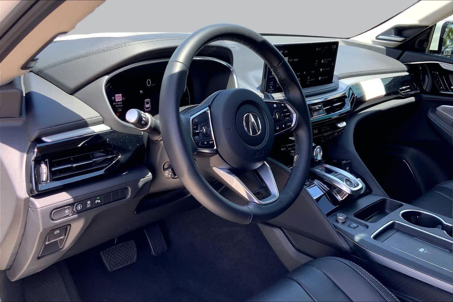 Used 2026 Platinum White Pearl Acura w/Technology Package image 18