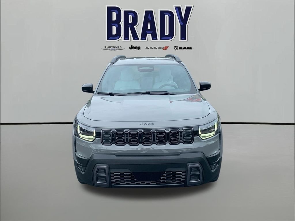New 2026 Sting-Gray Clear-Coat Exterior Paint Jeep Laredo image 2