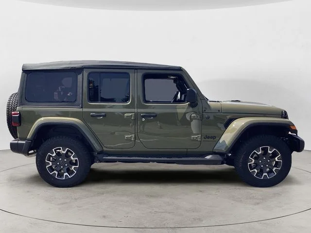 New 2026 41 Jeep 4-DOOR SAHARA image 7