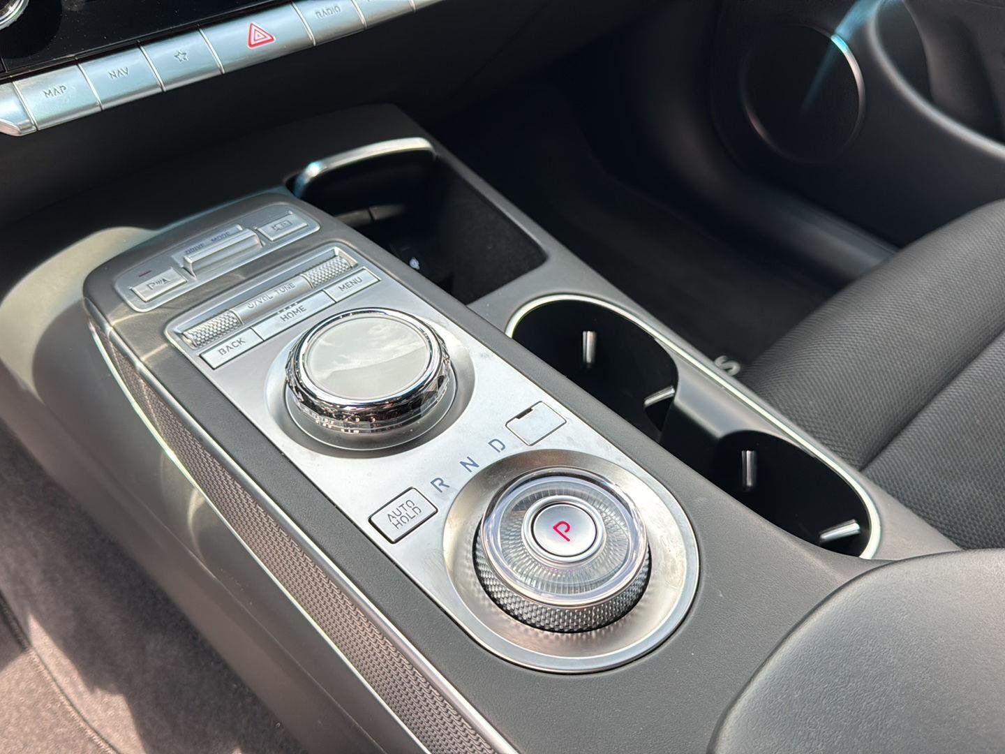 2024 GENESIS GV70 Sport - Photo 31