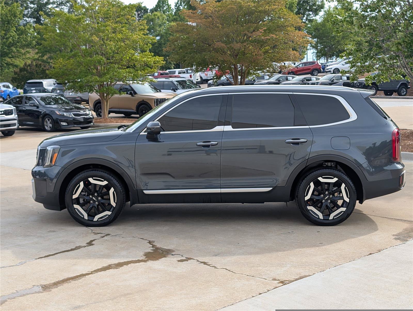 Used 2024 Gravity Gray Kia S image 13
