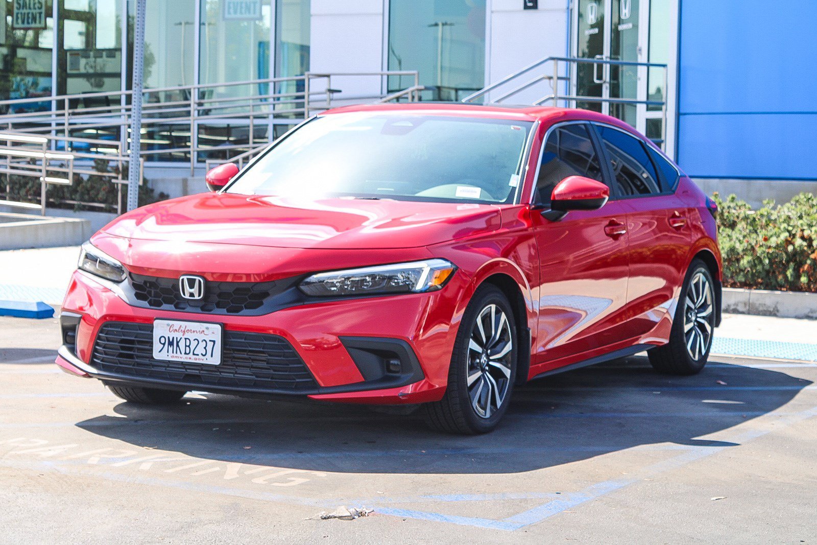 Certified Used 2024 Rallye Red Honda EX-L image 3