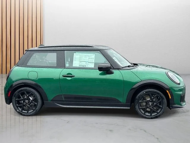 New 2026 British Racing Green IV Met MINI Iconic image 2