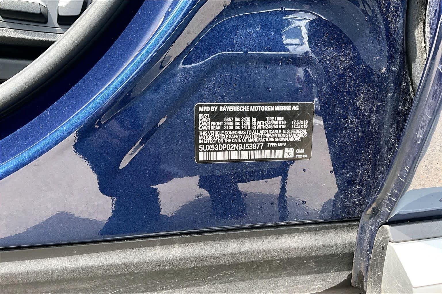 Used 2022 Phytonic Blue Metallic BMW xDrive30i image 36