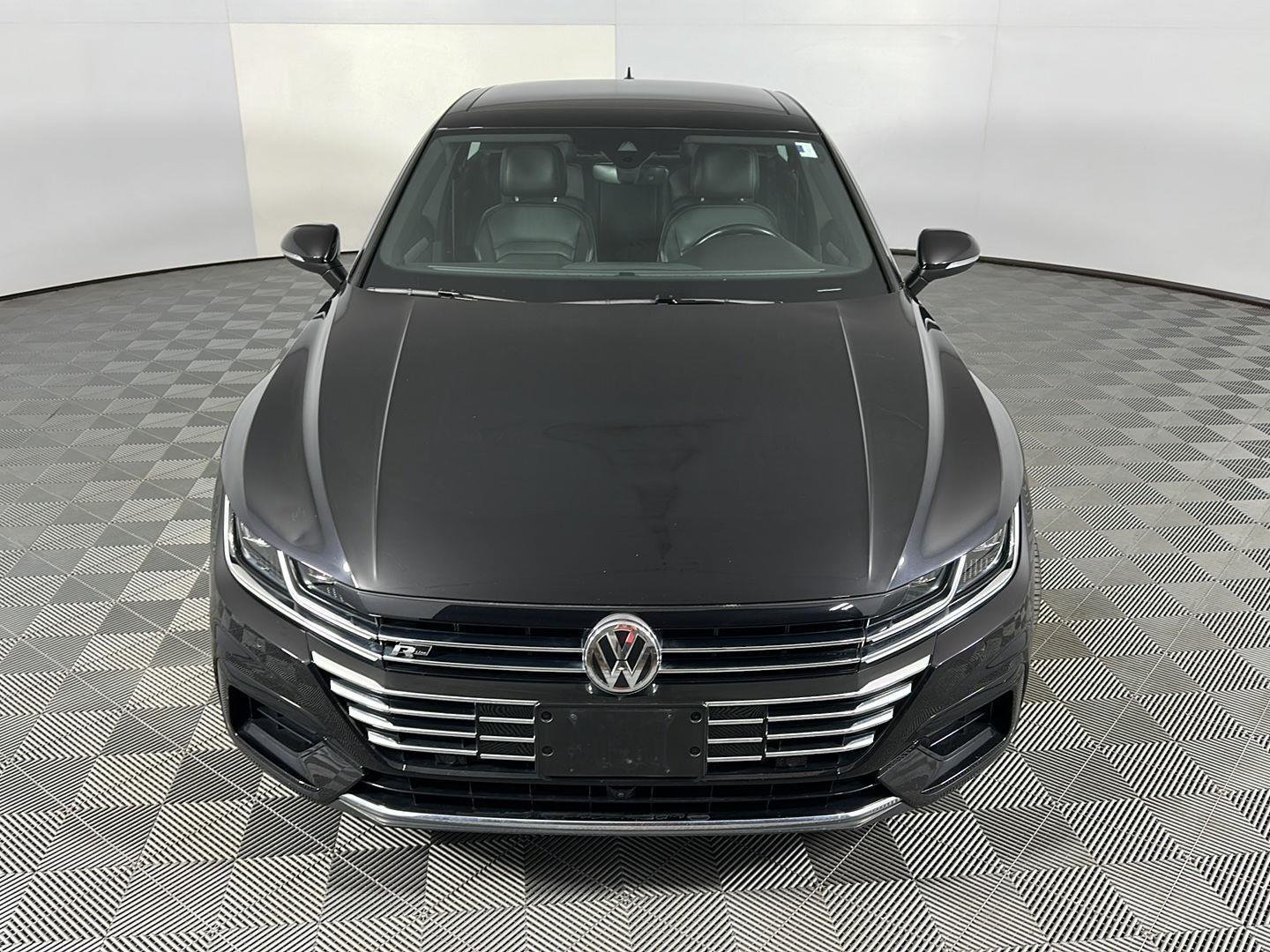 Used 2019 Deep Black Pearl Volkswagen SEL Premium R-Line image 2