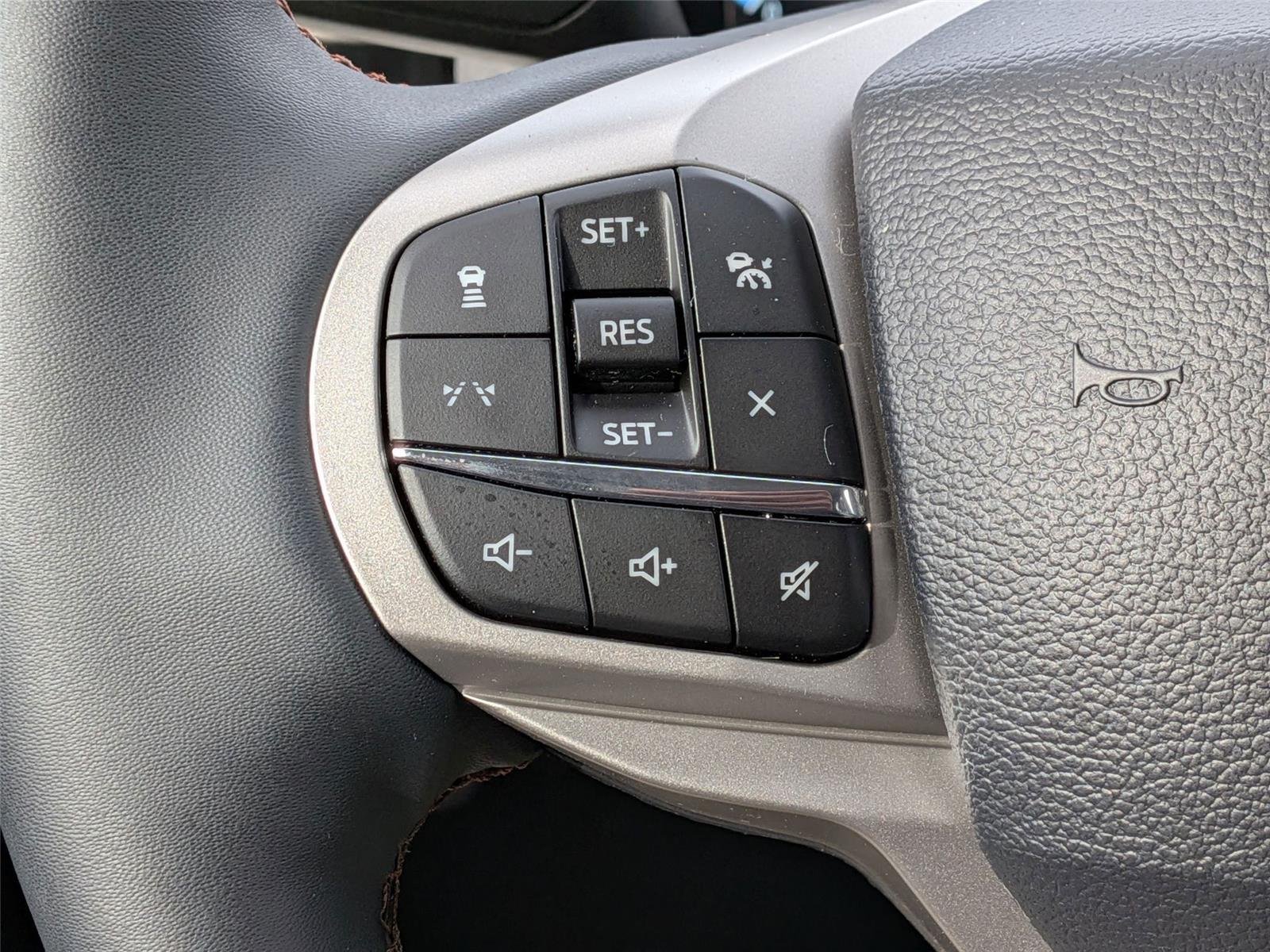 New 2026 Carbonized Gray Metallic Ford Active image 18
