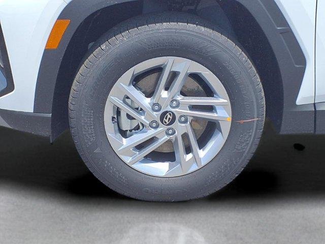 New 2026 White Hyundai SE FWD image 11
